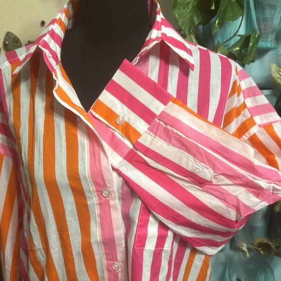 Brand new never worn BEACH riot top - Picture 2 of 3